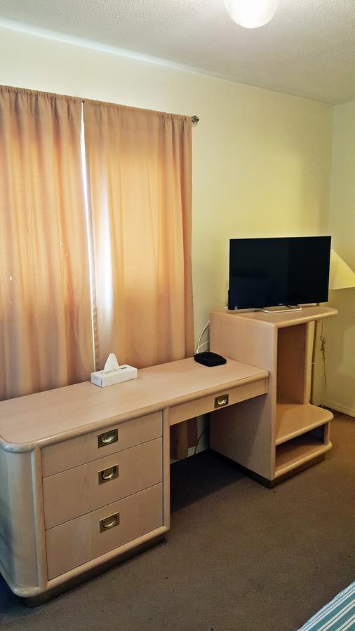 Badlands Motel Drumheller Bagian luar foto